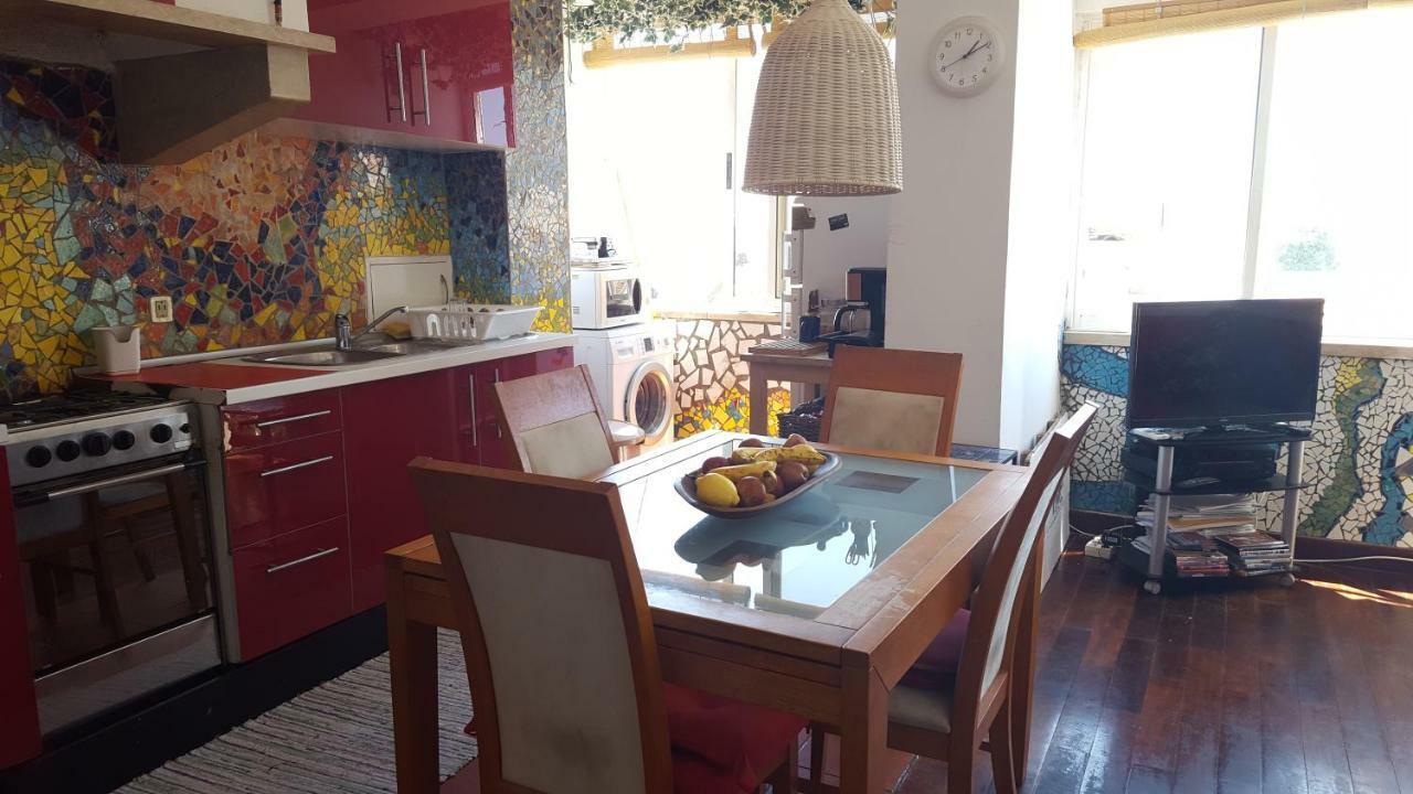 Calçada Dos Barbadinhos, N. 237, 2º Esq. Apartamento Lisboa