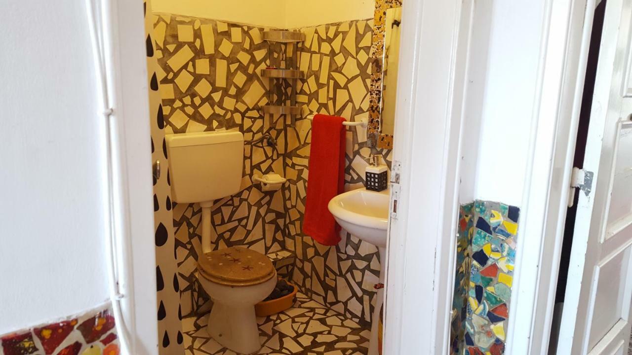 Calçada Dos Barbadinhos, N. 237, 2º Esq. Appartement Lisboa